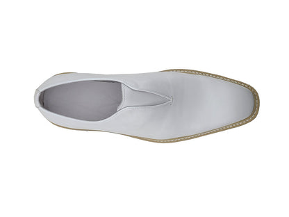 Mocasín Carrucci KS550-08 sin cordones con suela de color en contraste - Blanco